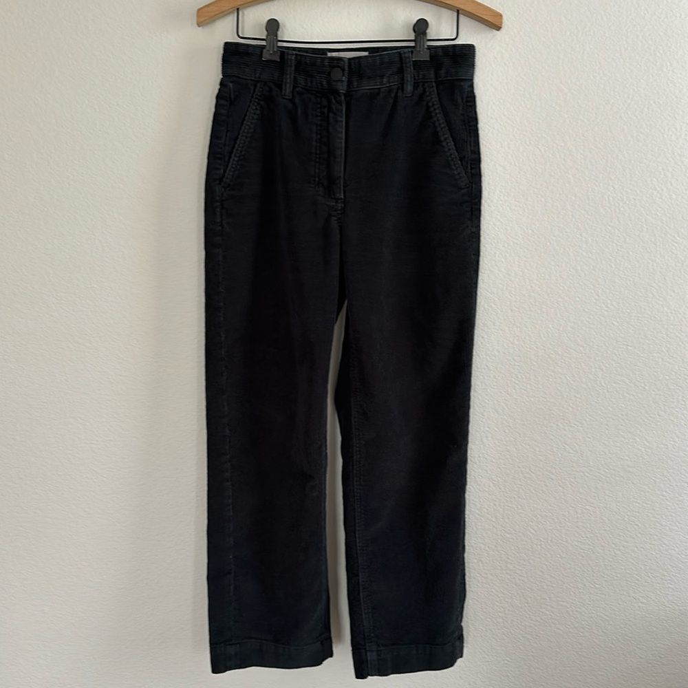 Everlane The Corduroy Straight-Leg Crop in Black